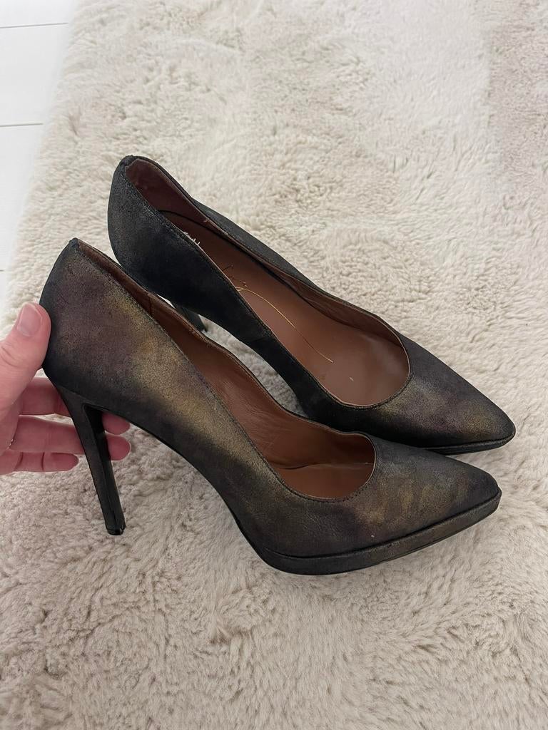 Lola Cruz pumps hakken metallic bruin maat 40, Kleding | Dames, Schoenen, Ophalen of Verzenden, Zo goed als nieuw, Bruin