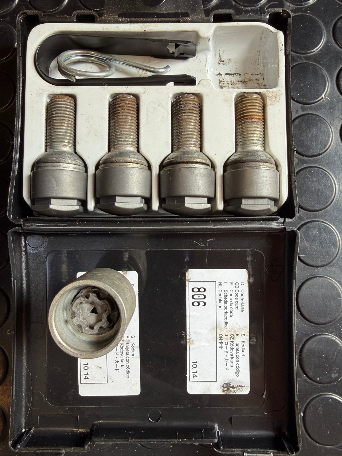 Audi originele diefstalbeveiliging wielbouten, Ophalen, Gebruikt, Audi