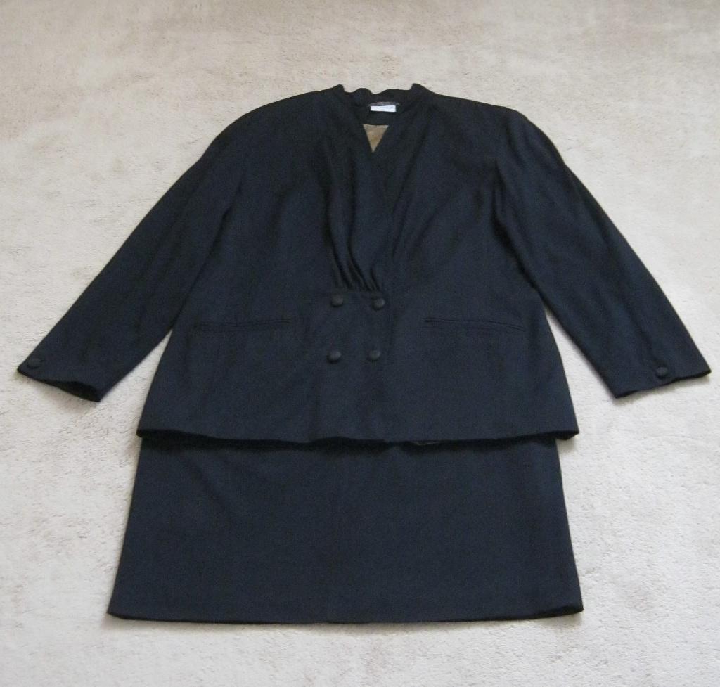 NIEUW donkerblauw mantelpak van Claudia Sträter, maat 44., Kleding | Dames, Kostuum of Pak, Blauw, Maat 42/44 (L), Nieuw
