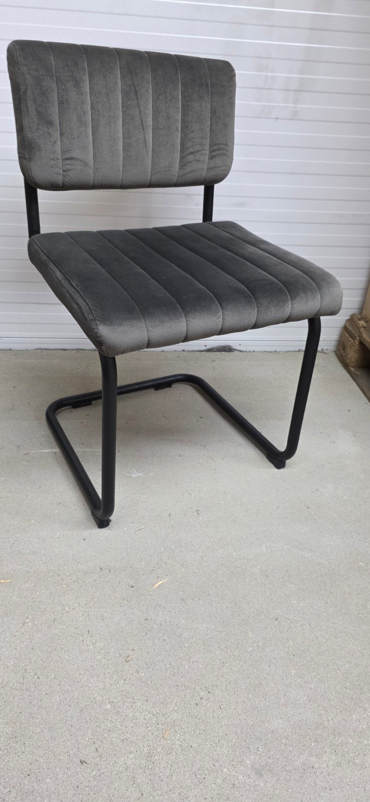 4x Grijze eetkamerstoelen - Gebruikt, Ophalen, Gebruikt, Stof, Vier