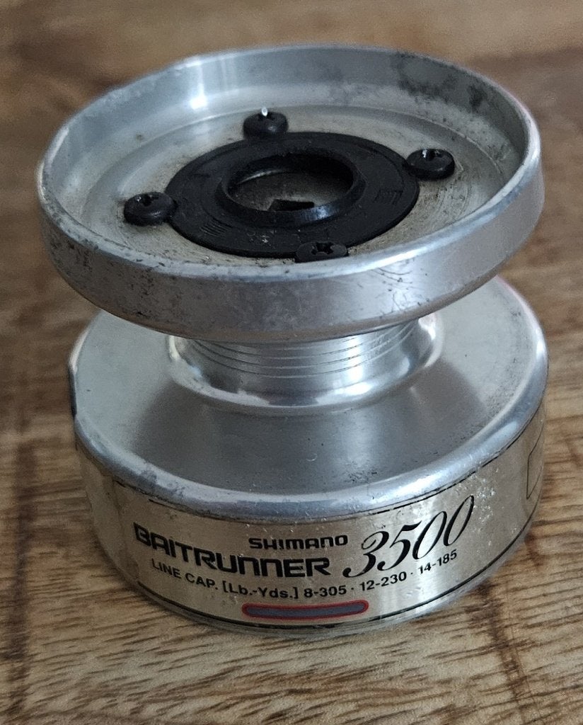 Shimano 3500 spoeltje !, Ophalen of Verzenden, Gebruikt, Molen