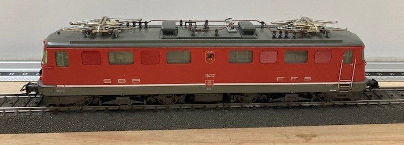 Märklin SBB Ae6/6 dummyloc 11432 "Stanz" rood AC / DC, Locomotief, Gelijkstroom of Wisselstroom, Nieuw, Ophalen of Verzenden