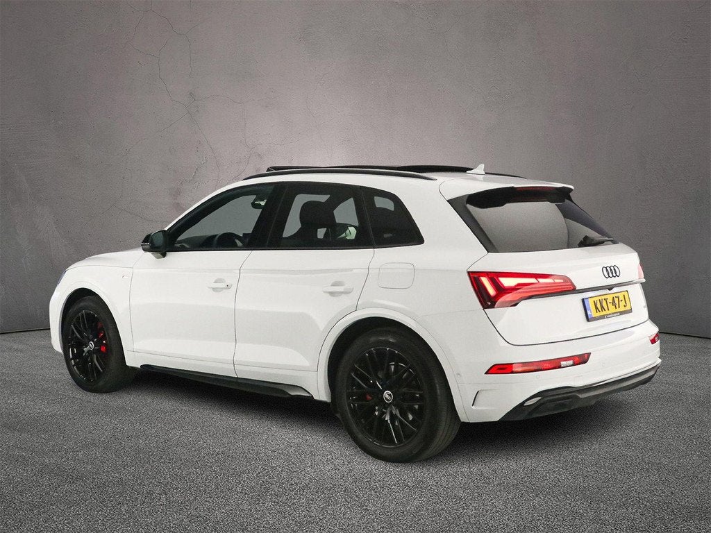 Audi Q5 50 TFSI e S edition Competition | Trekhaak | Luchtve, Auto's, Audi, 14 kWh, Gebruikt, 4 cilinders, Wit