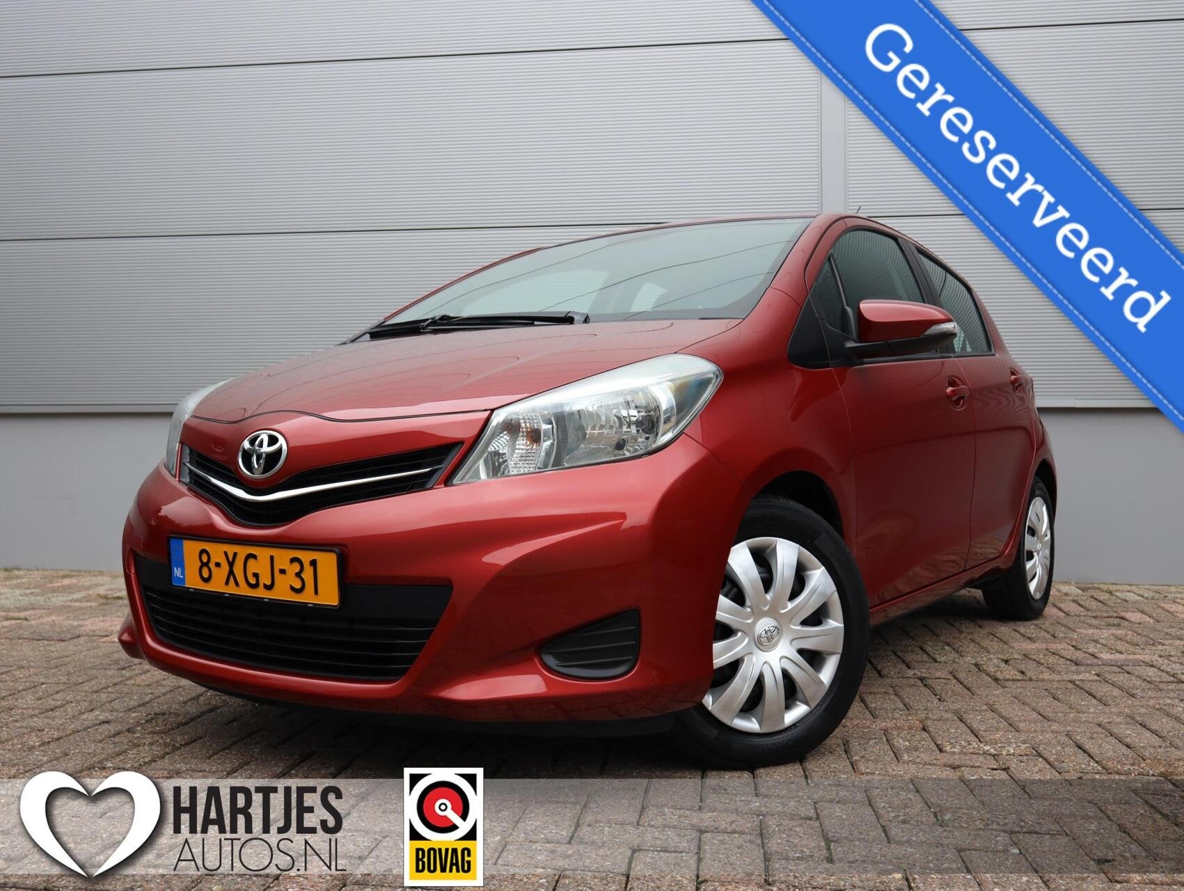 Toyota Yaris 1.3 VVT-i Aspiration 5drs Automaat (Vol-Opties), Auto's, Euro 5, 4 cilinders, Met garantie (alle), Bedrijf