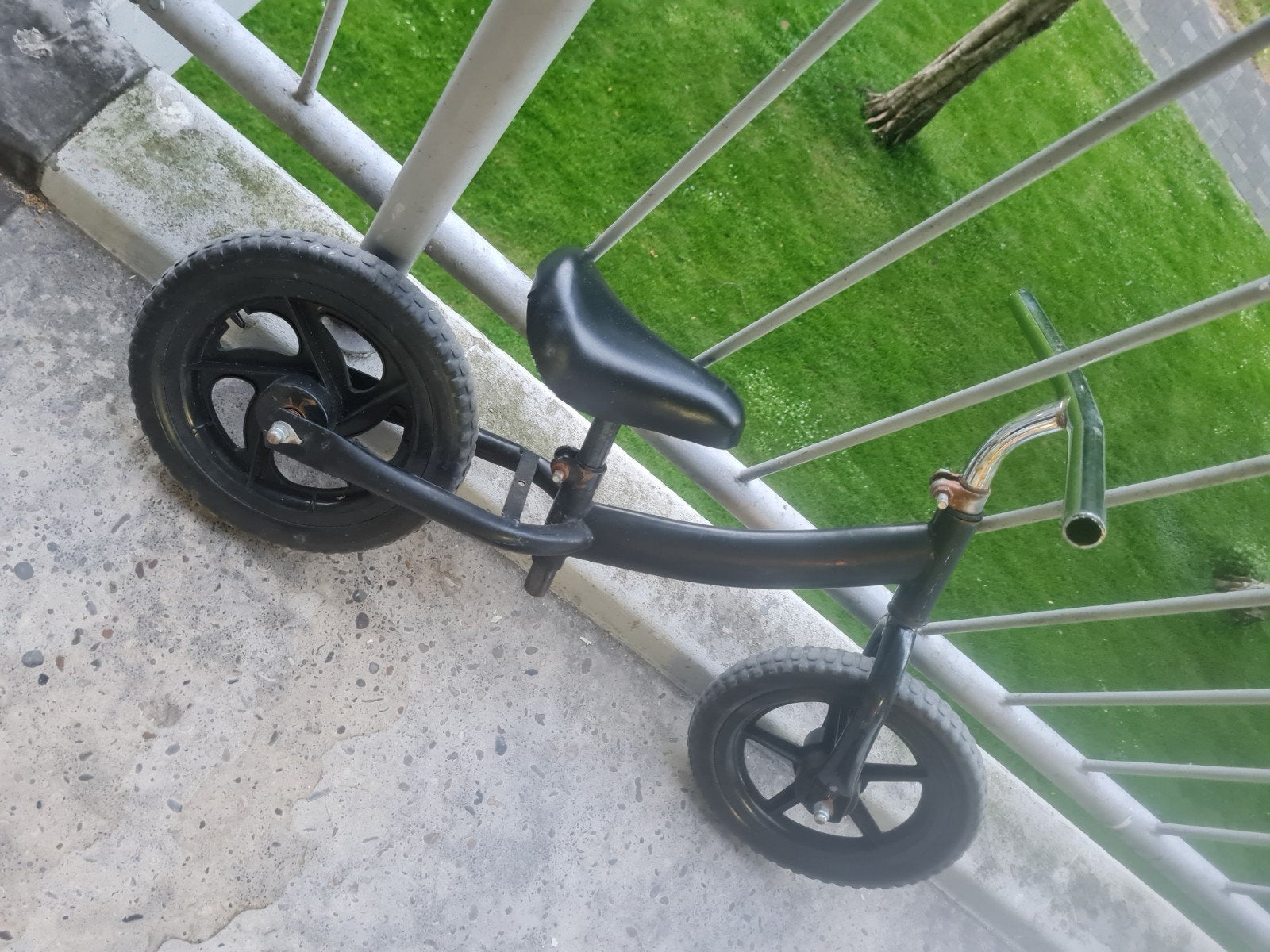 Zwarte loopfiets voor kinderen, Ophalen, Gebruikt, Loopfiets