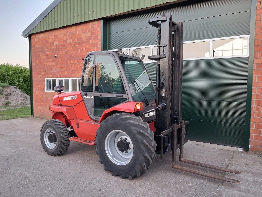 Manitou M30-4 Ruwterrein heftruck, Ophalen, 3000 tot 4000 kg, Diesel, Heftruck