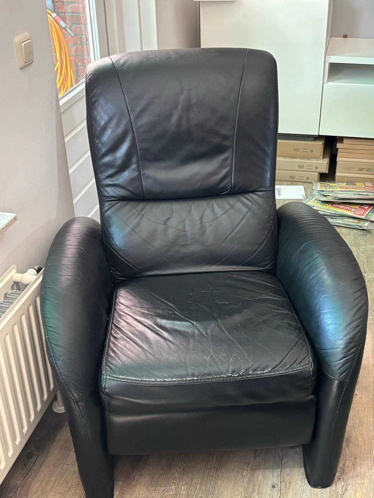 Lederen ligstoel van Seats and Sofa’s gratis op te halen, Ophalen, Gebruikt, 100 tot 125 cm, Leer