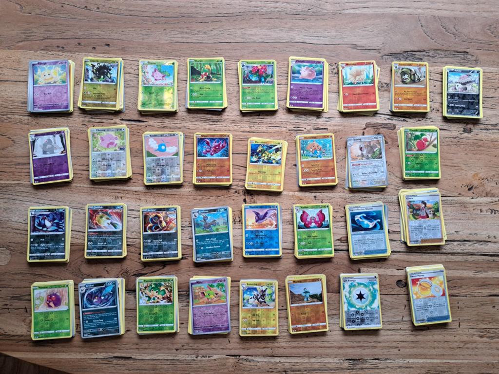 Pokemonkaarten - setjes - 18 kaarten per setje, Ophalen of Verzenden, Zo goed als nieuw, Meerdere kaarten