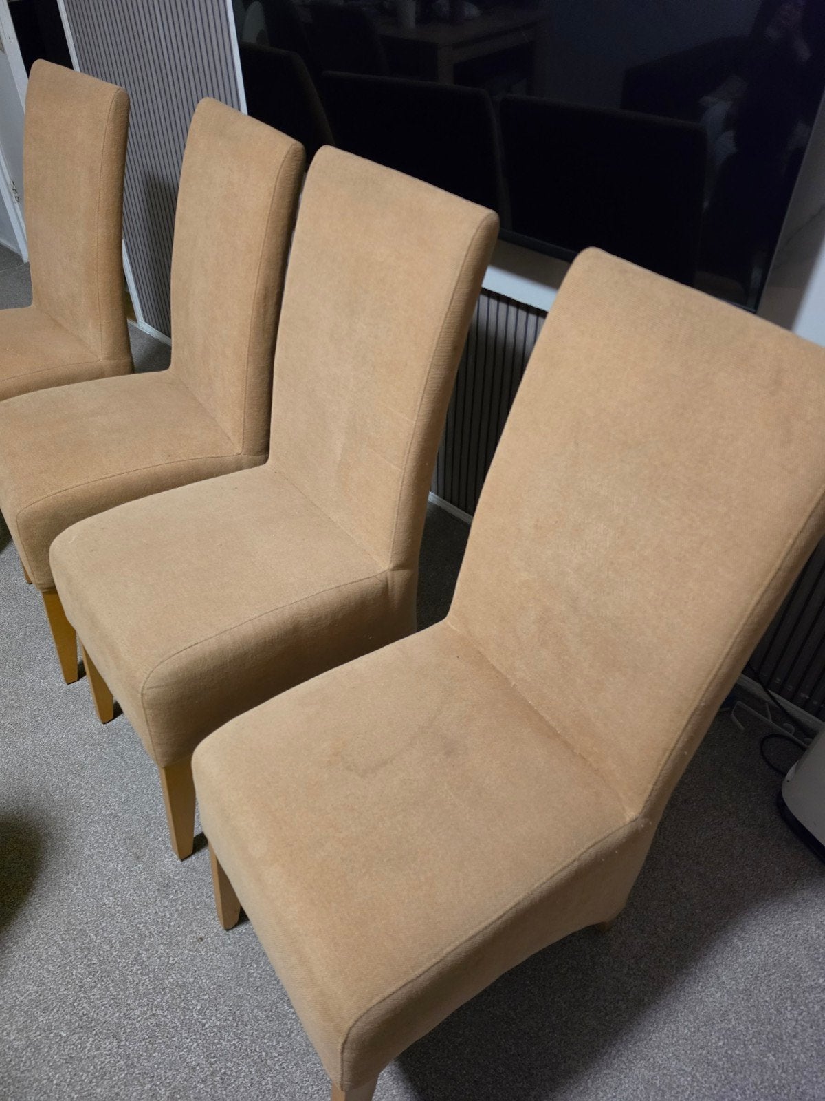 stoelen, Ophalen, Gebruikt