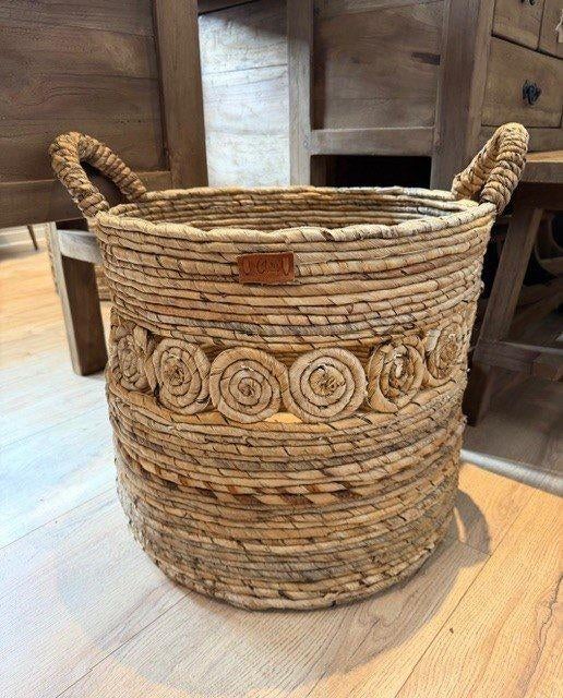 Aanbieding mand nu €50, Huis en Inrichting, Woonaccessoires | Schalen en Manden, Ophalen of Verzenden, Nieuw, Rond, Riet