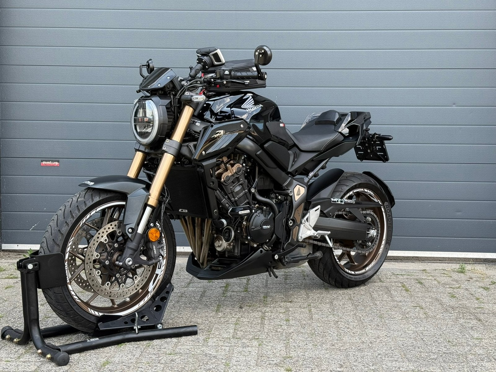 HONDA CB650R ABS SPORT CAFE *BLACK EDITION*, Brabant, Occasion, 4 cilinders, 649 cc