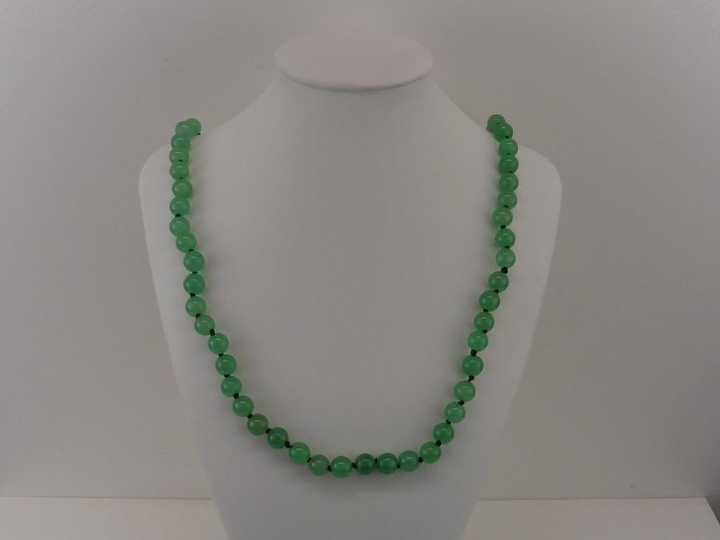 Nefriet-Jade collier                                    D35d