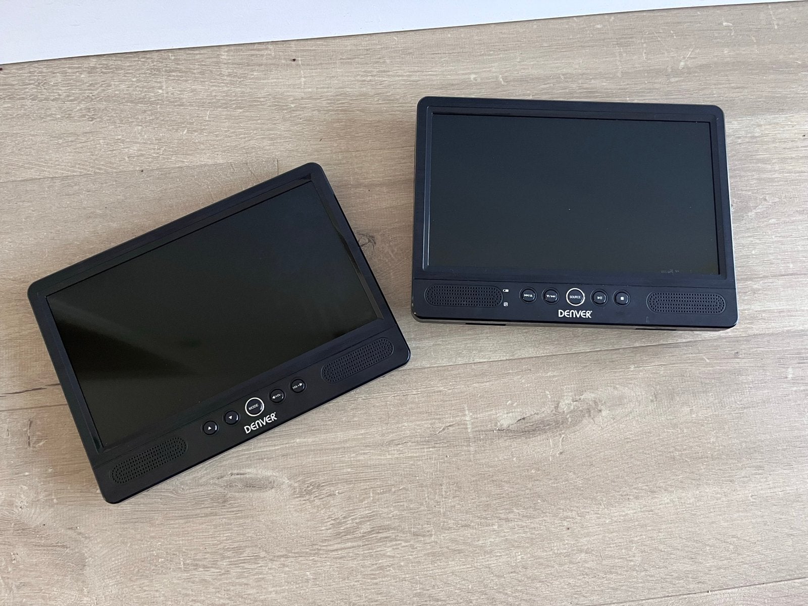 Denver Portable DVD-speler met 2 schermen - Ideaal voor in d, Gebruikt, Draagbaar, Ophalen, Overige merken