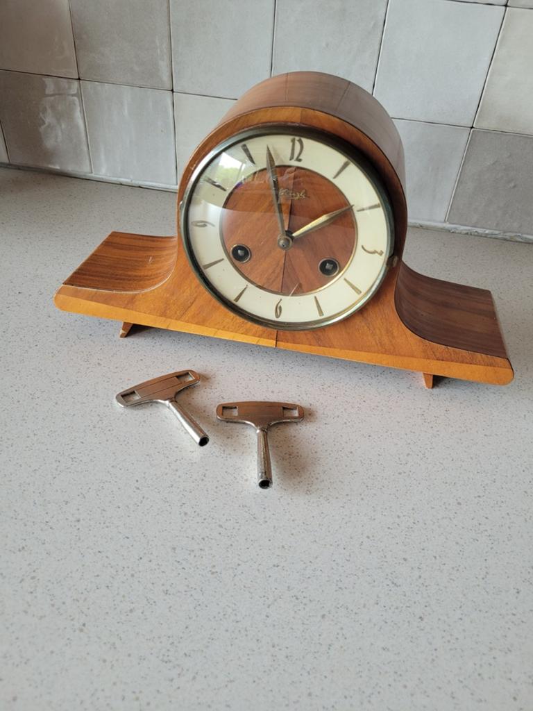 Vintage Kienzle tafelklok, Ophalen of Verzenden
