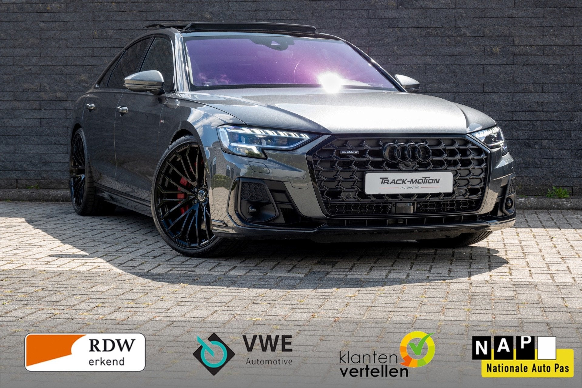 Audi A8 60 TFSI e quattro FULL OPTIONS! B&O+ Pano, Auto's, Automaat, Dealer onderhouden, Gebruikt, Zwart