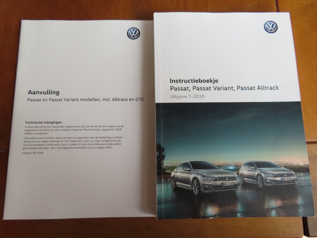 instructieboek Volkswagen Passat, Passat Variant 2018 412blz, Ophalen of Verzenden