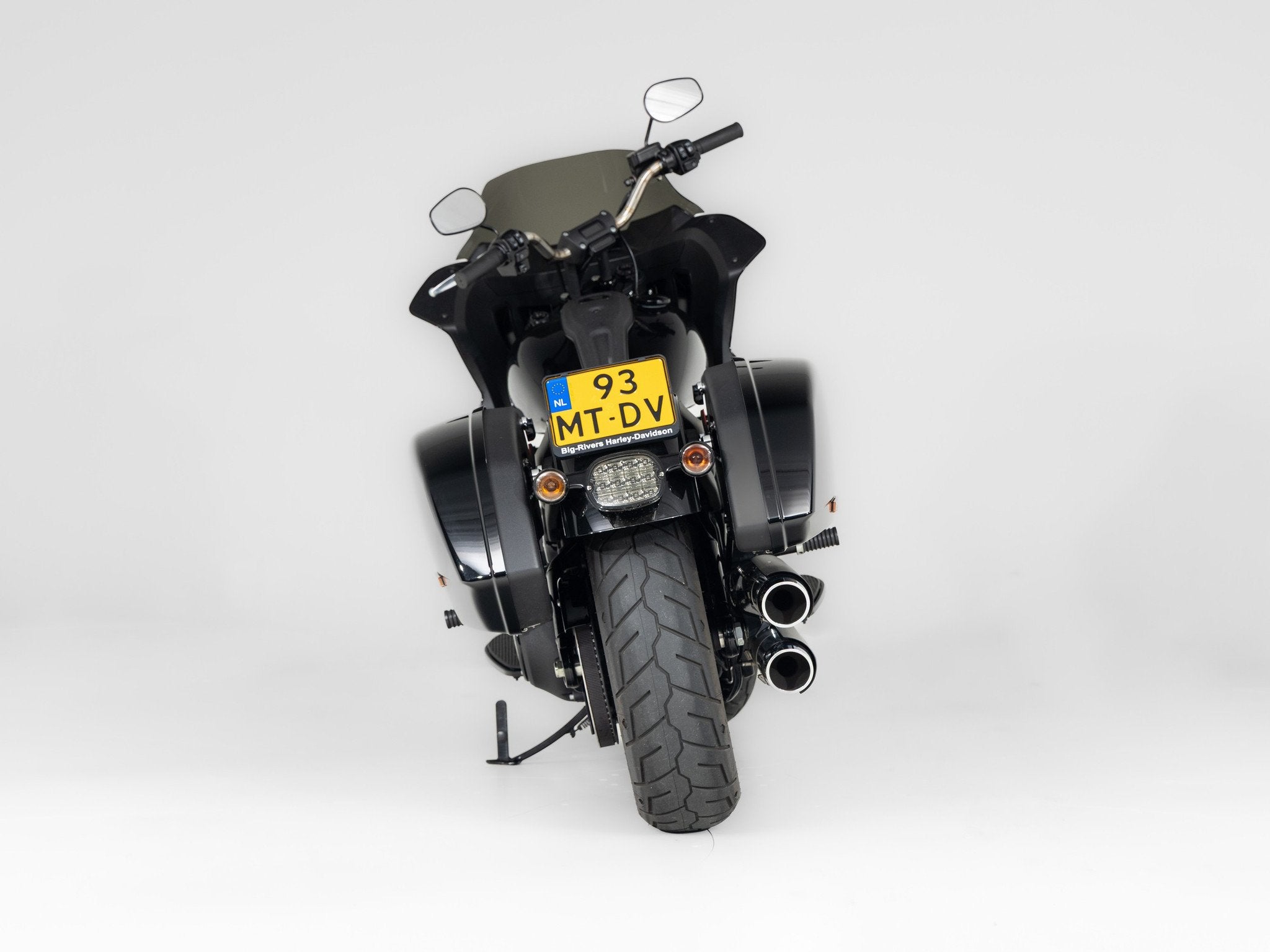 Harley-Davidson FXLRST Low Rider ST (bj 2023), Motoren, Motoren | Harley-Davidson, Bedrijf, LED Verlichting, Overig, 1923 cc