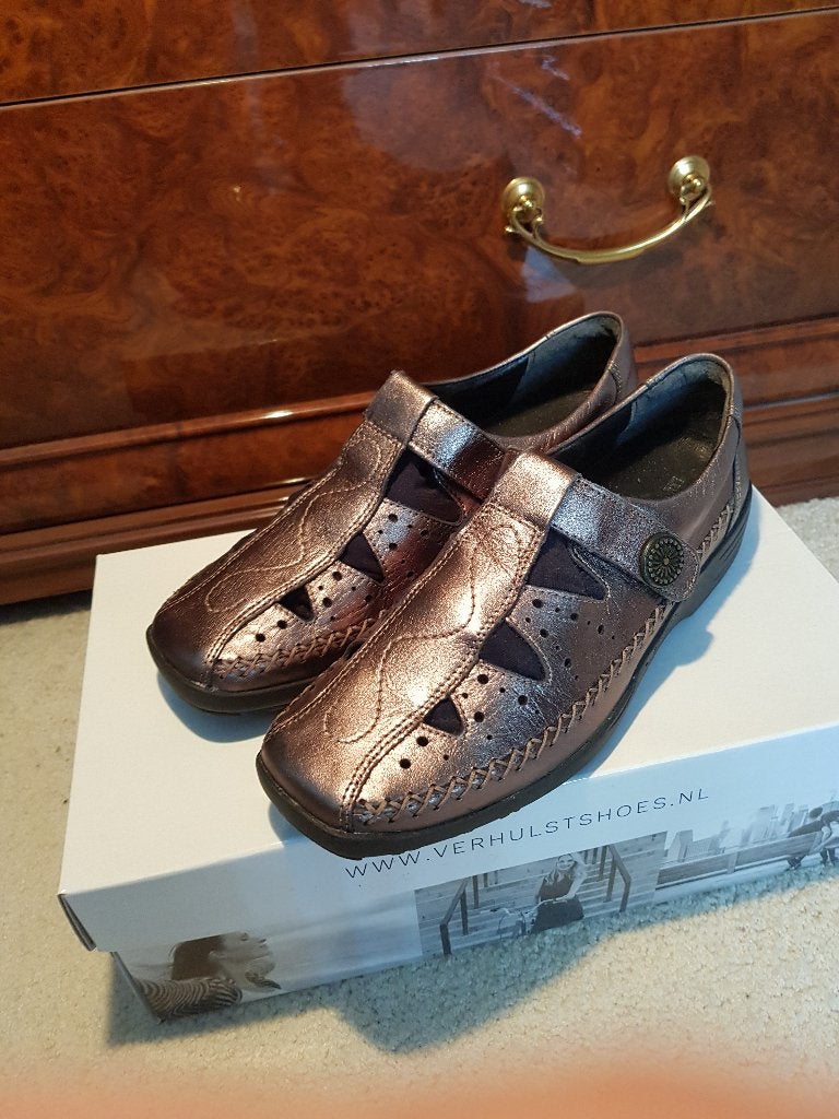 Te koop prachtig NIEUW leder schoenen mt 39 topmerk Dermonte, Dermonte Dorndorf, Ophalen of Verzenden, Nieuw