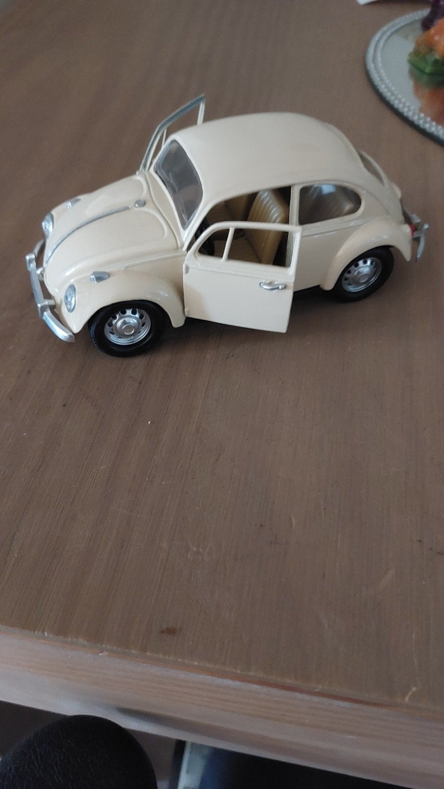 Vintage Volkswagen Kever Modelauto - Crème, Ophalen, Zo goed als nieuw, Auto