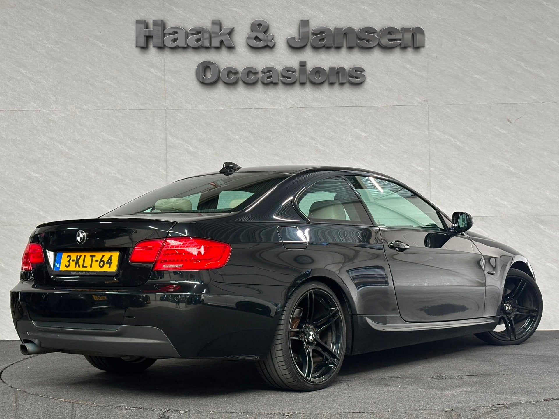 BMW 3-serie Coupé 320i Coupe M-Sport Automaat Cruise Navi, Automaat, Euro 5, 4 cilinders, 4 stoelen