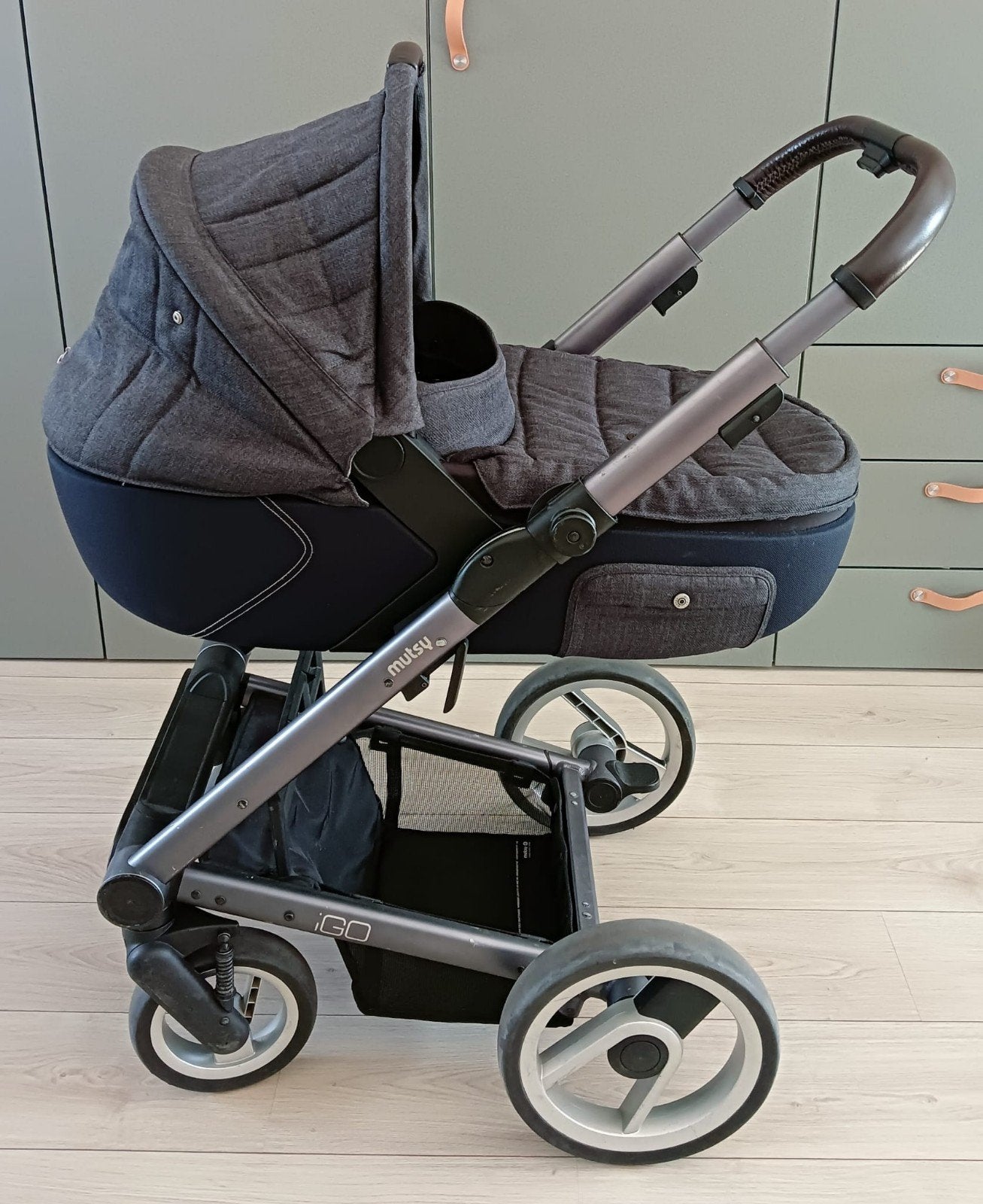 Mutsy iGO Kinderwagen - Zeer compleet!, Gebruikt, Verstelbare duwstang, Mutsy, Ophalen