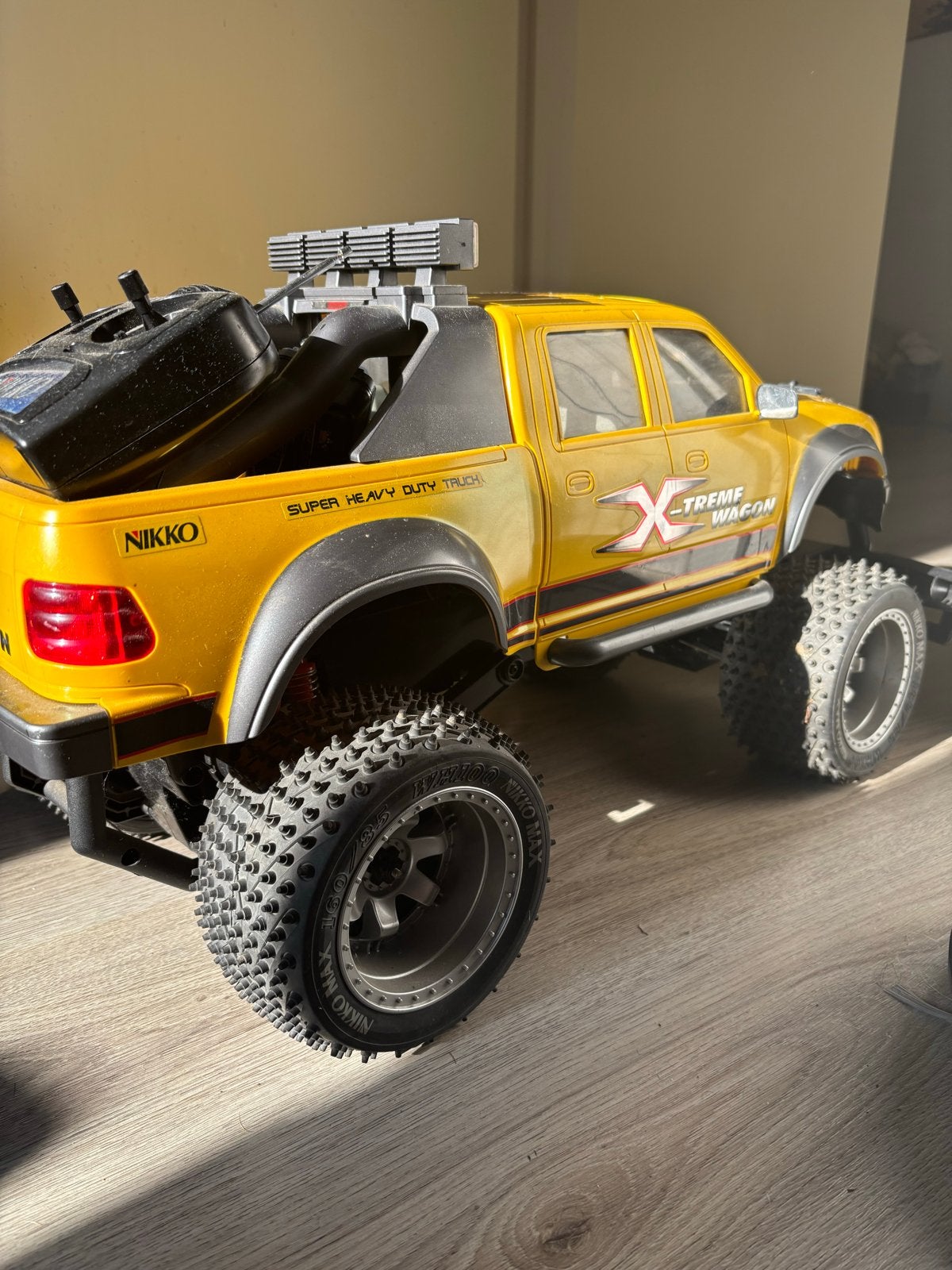 Nikko Vintage RC Auto - X-Treme Wagon Super Heavy Duty Truck, Auto offroad, Zo goed als nieuw, RTR (Ready to Run), Overige schalen