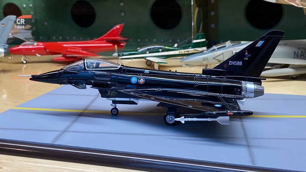 1:72 Corgi Eurofighter Typhoon F.2 ZH588, DA2, Overige merken, 1:72 tot 1:144, Ophalen of Verzenden, Zo goed als nieuw