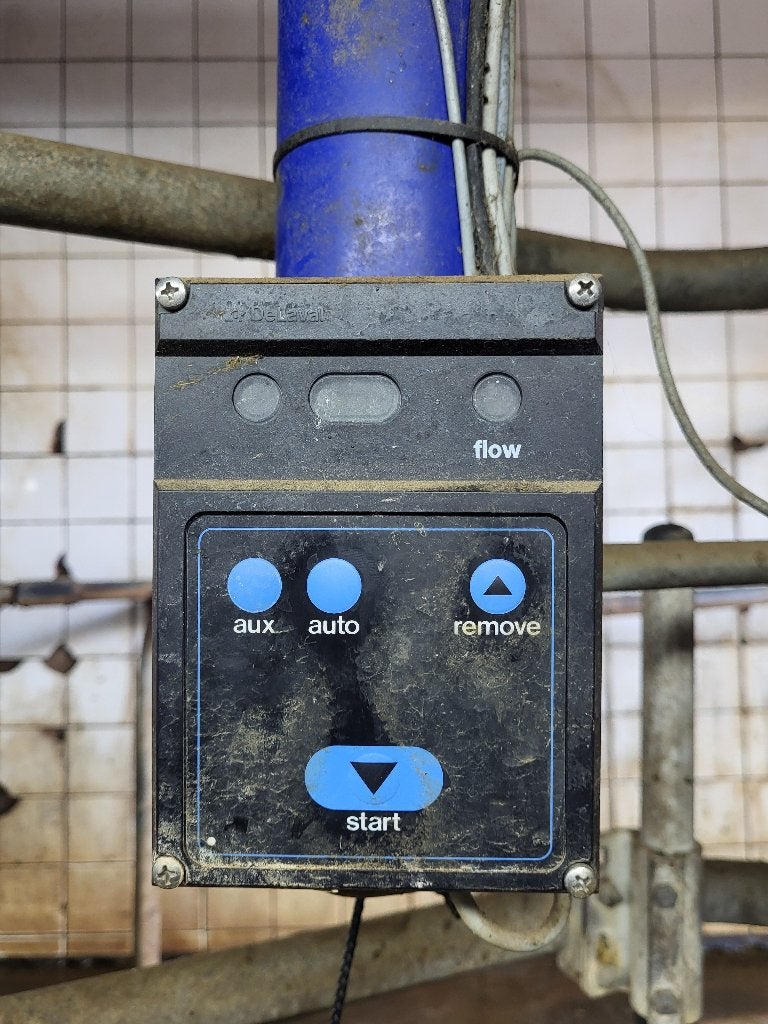 Delaval melkstal onderdelen, Ophalen, Gebruikt