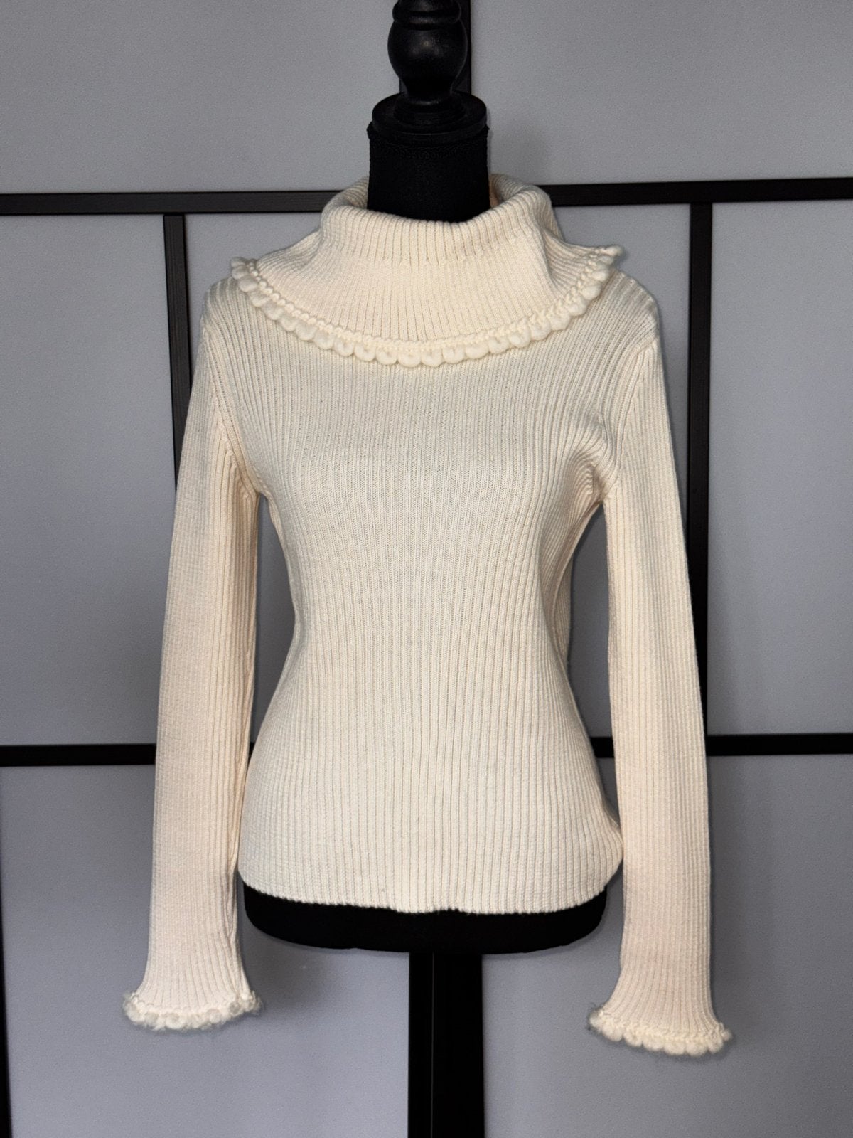 Warme crème kleurige trui van KFG Made in Italy, Ophalen of Verzenden, Zo goed als nieuw, Maat 42/44 (L), Beige