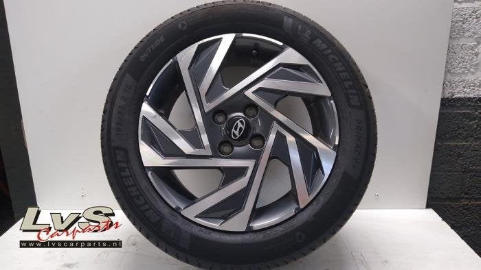 Velg + Band van een Hyundai I20, Gebruikt, -, -, Ophalen of Verzenden