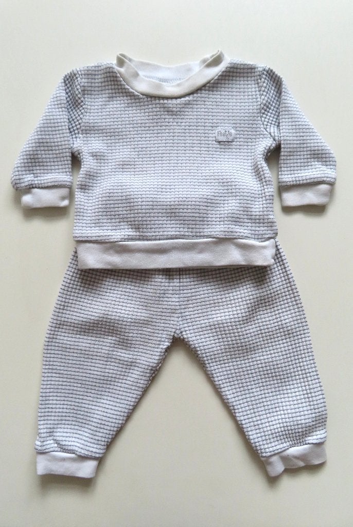 Wafel Setje Grijs Wit Feetje mt 62 (L51), Kinderen en Baby's, Babykleding | Maat 62, Nacht- of Onderkleding, Jongetje of Meisje