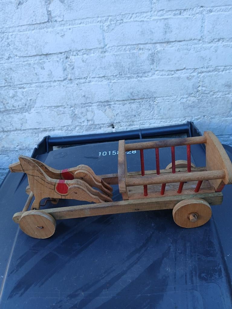 Oude houten paard en wagen., Ophalen of Verzenden
