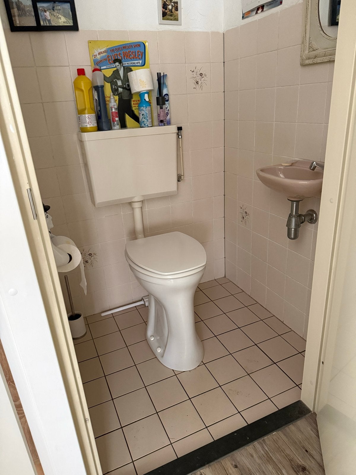 Toilet renovatie, Doe-het-zelf en Verbouw, Sanitair, Ophalen, Nieuw, Toilet