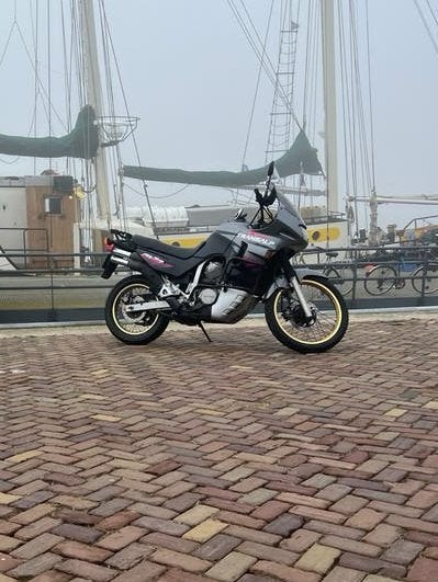 Honda Transalp 600 - 35 kw a2 geschikt, Motoren, Motoren | Honda, 2 cilinders, Gebruikt, Particulier, Meer dan 35 kW