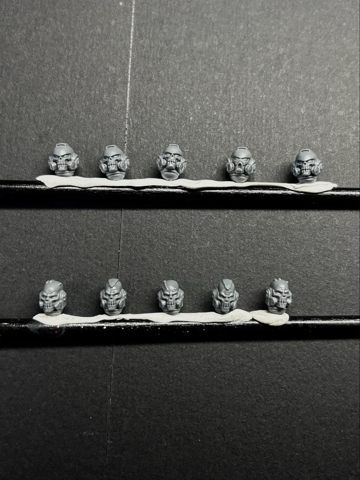 10 Warhammer Space Marine Reiver Skull Heads, Hobby en Vrije tijd, Ophalen of Verzenden, Nieuw, Warhammer 40000, Toebehoren