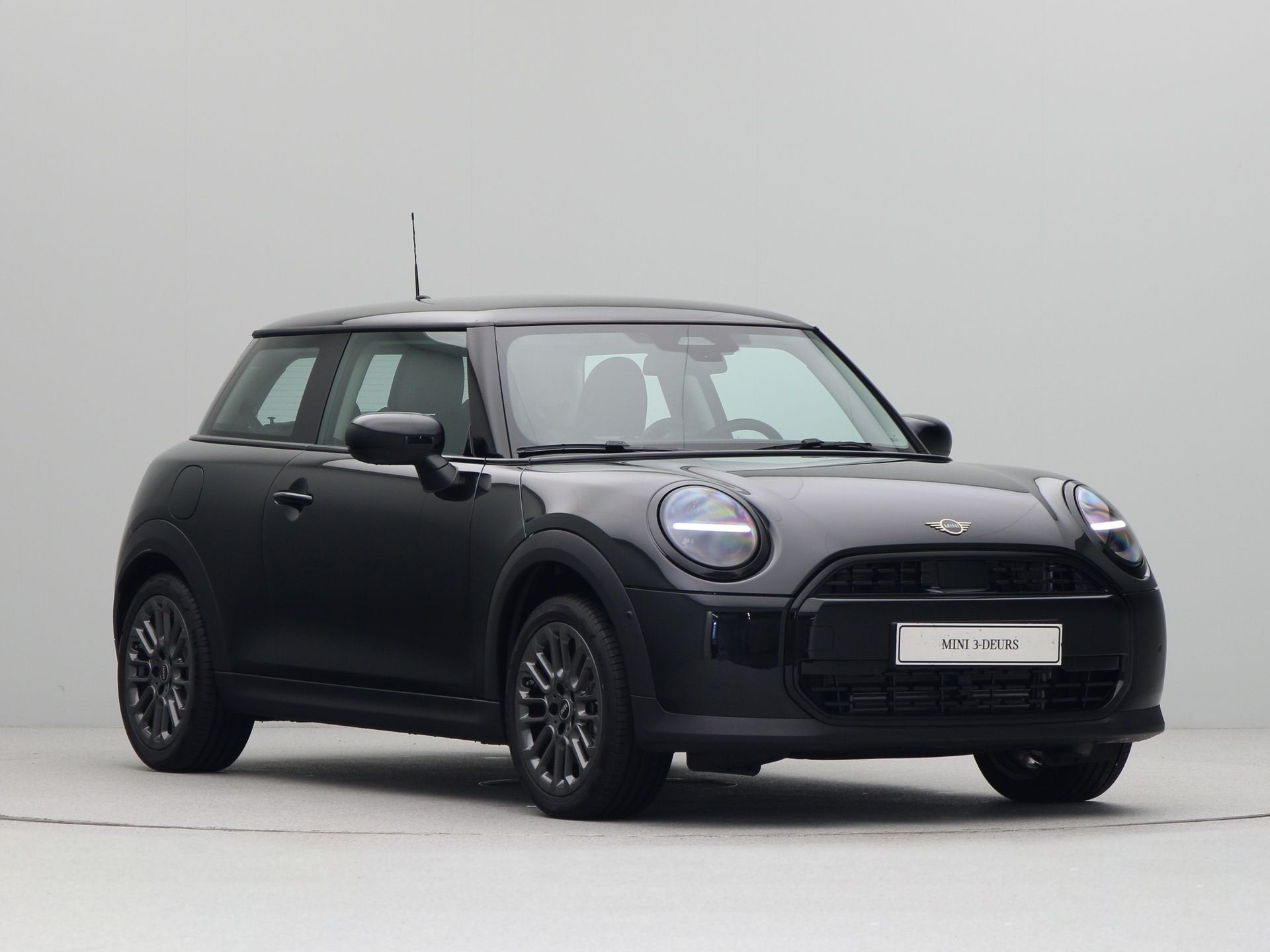 MINI Cooper C Classic Pakket XS PRIVATE LEASE EUR 516,- (60, Auto's, Zwart, 156 pk, 4 stoelen, Zwart