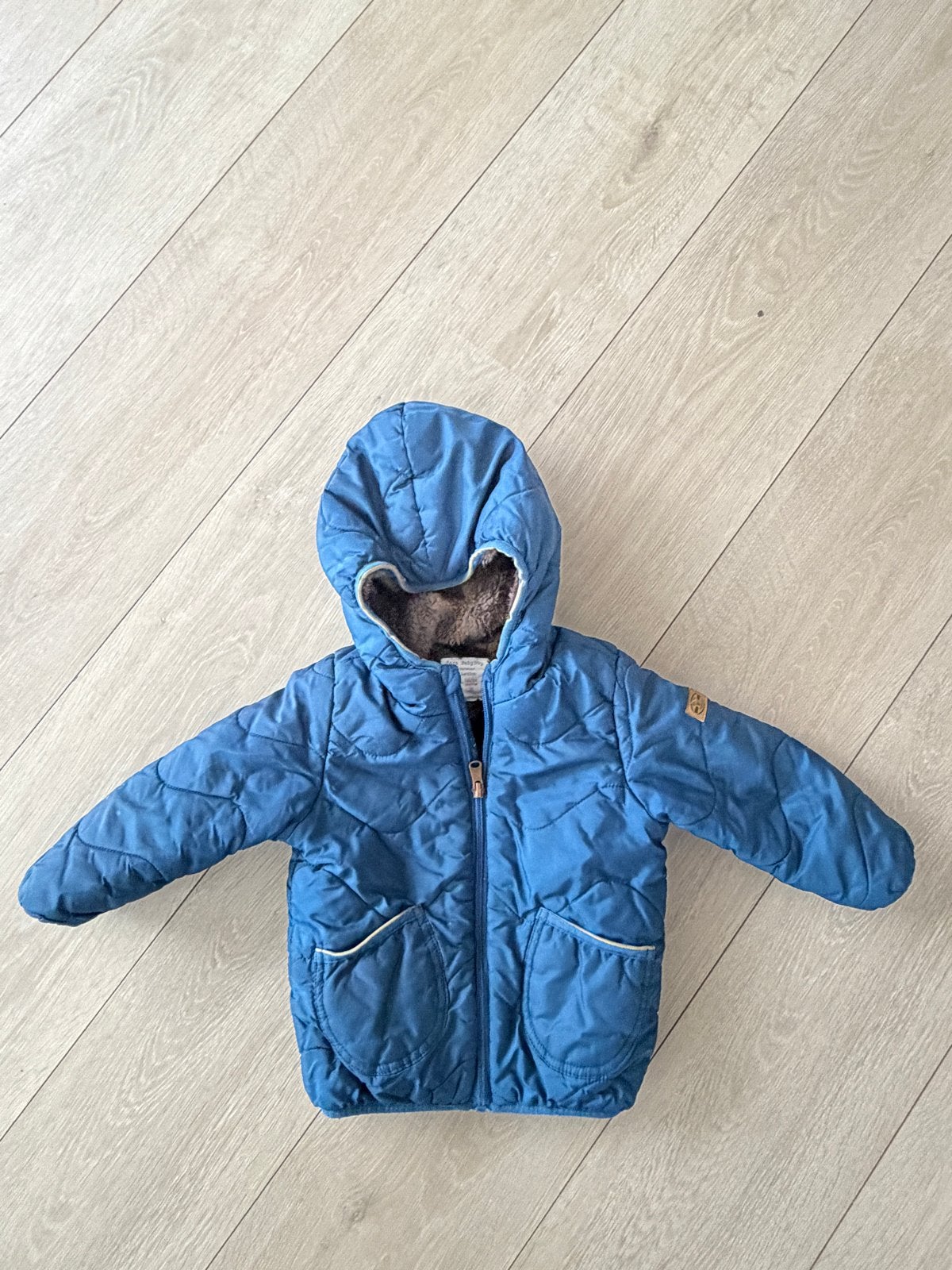 Zara BabyBoy gewatteerde jas - maat 92 (18-24 maanden), Ophalen of Verzenden, Gebruikt, Jongen, Jas