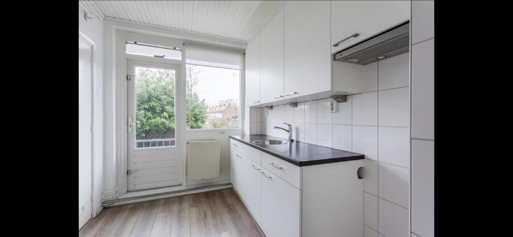 Bruynzeel keukenblok 180cm met wasbak, kraan en bovenkastjes, Huis en Inrichting, Keuken | Complete keukens, Gebruikt, Enkelwandige keuken