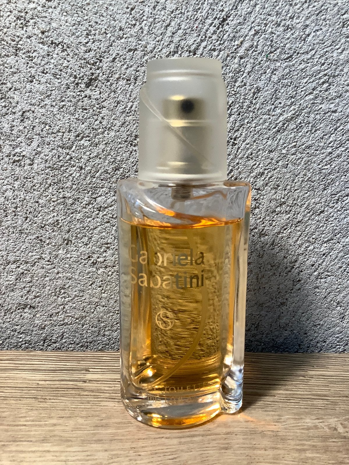 Gabriela Sabatini eau de toilette, Ophalen of Verzenden, Gebruikt, Parfumfles