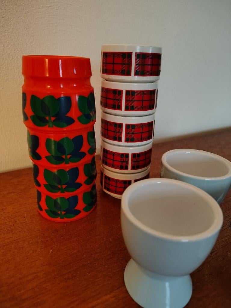 Vintage eierdopjes, jaren 60-70, Ophalen of Verzenden, Keramiek, Overige stijlen, Overige typen