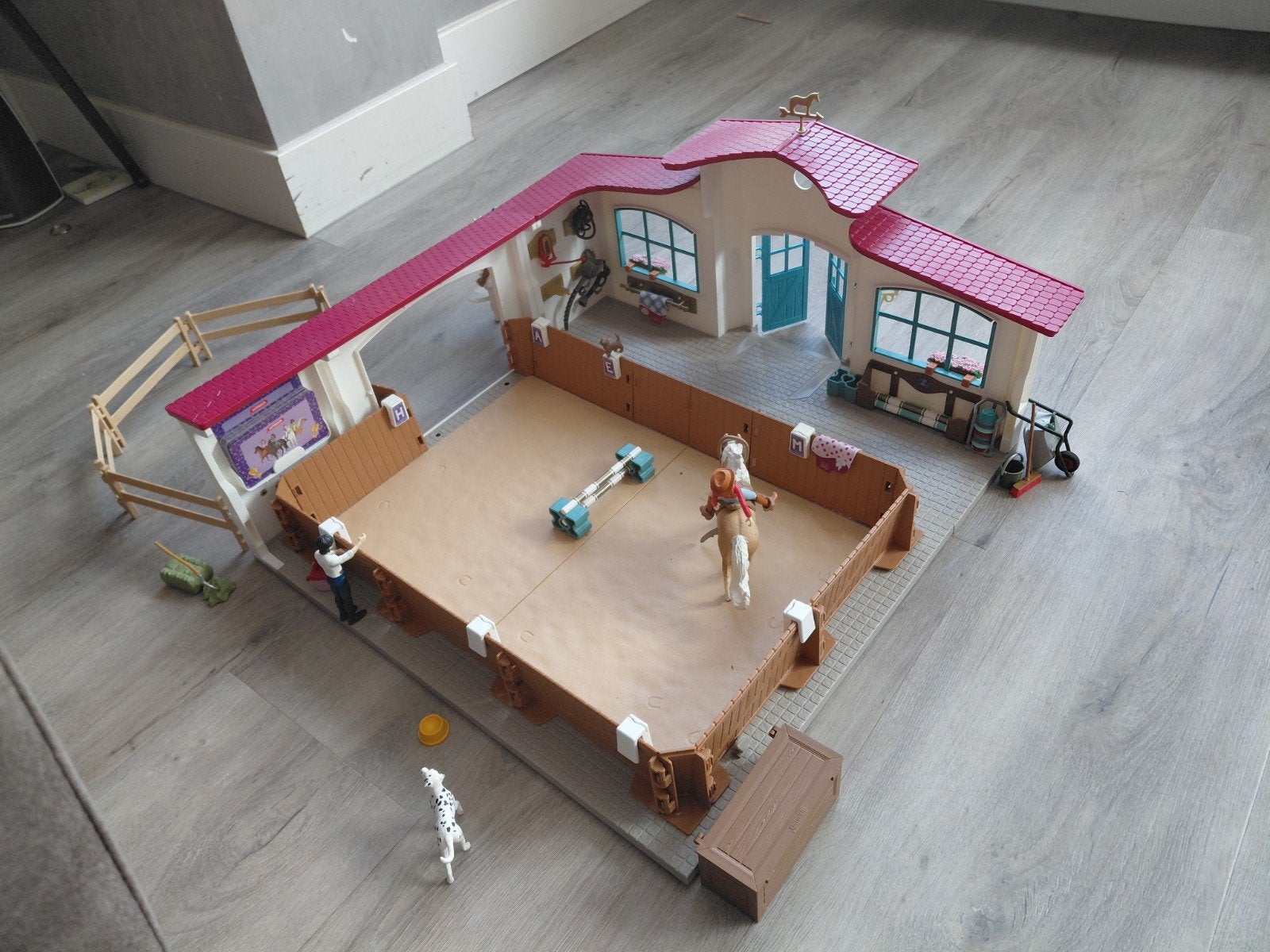 Schleich Paardenmanege, Ophalen, Zo goed als nieuw