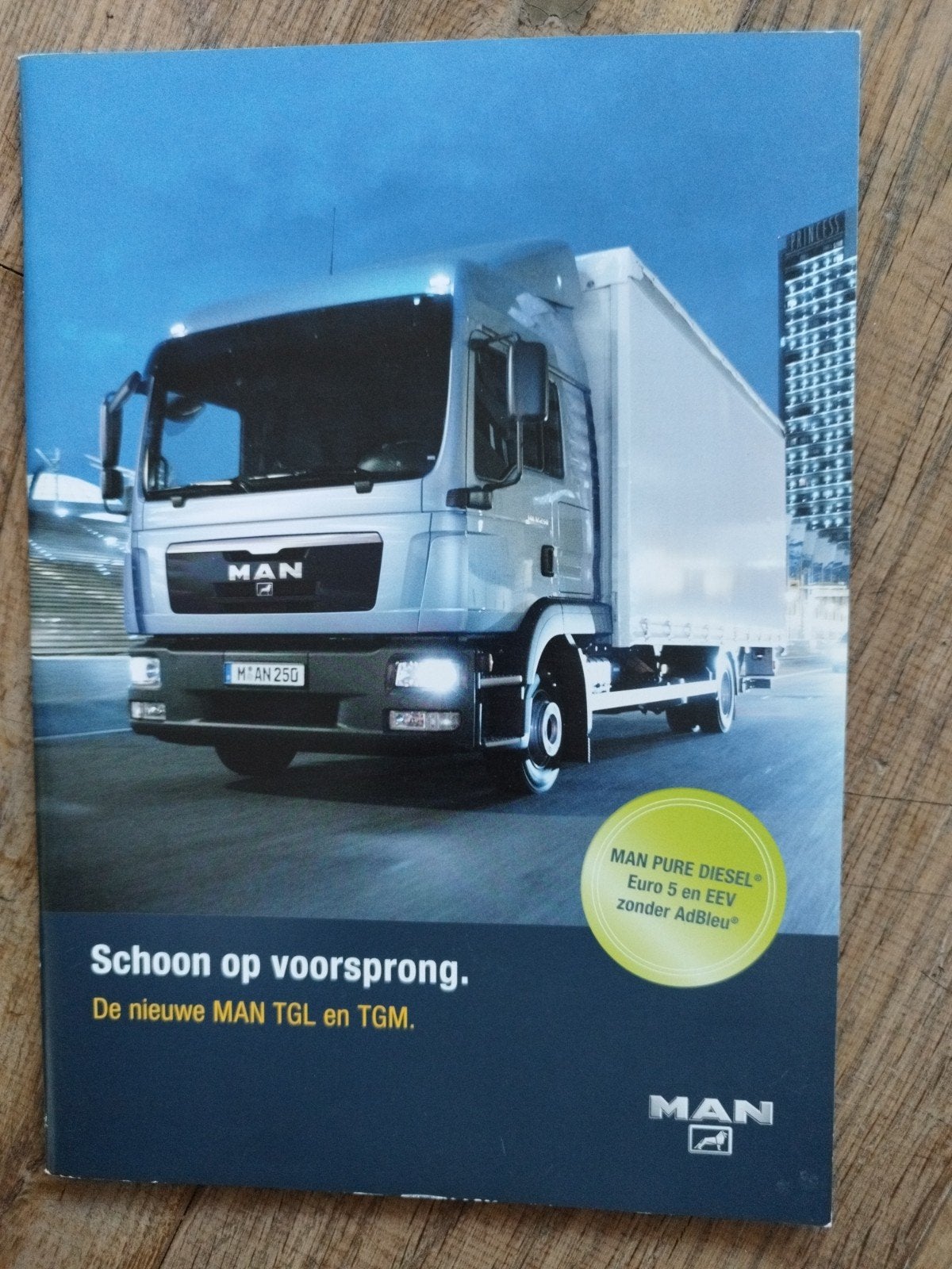 MAN TGL TGM Brochure 1986 - Schoon op voorsprong, Ophalen of Verzenden, Zo goed als nieuw, Overige merken, MAN