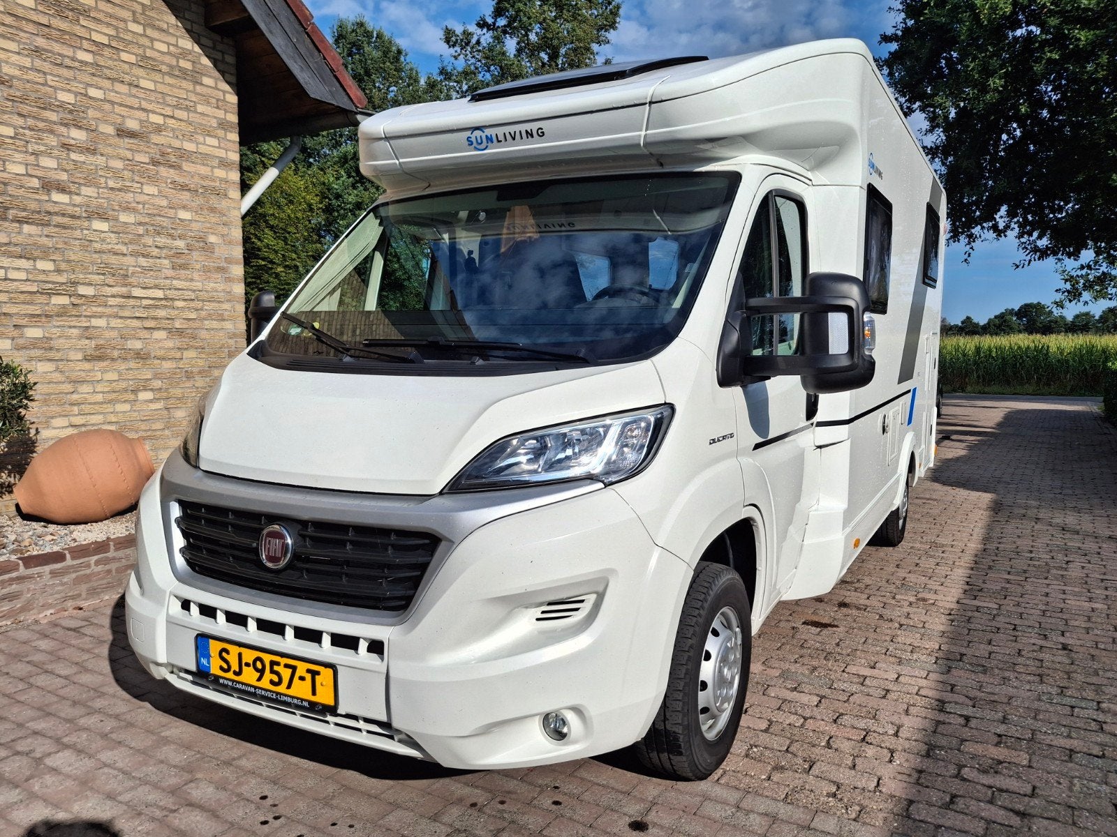"SUNLIVING S65 / ADRIA 2018 AUTOMAAT 19842 KM ENKELE BEDDEN", Automaat, Ringverwarming, Fiat, 6 tot 7 meter
