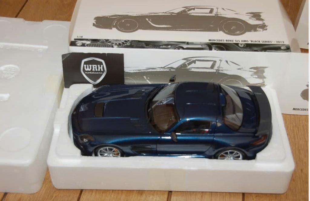 1:18 MERCEDES SLS AMG BLACK SERIES blue Minichamps inbox WRH, Verzenden, Zo goed als nieuw, Auto, MiniChamps