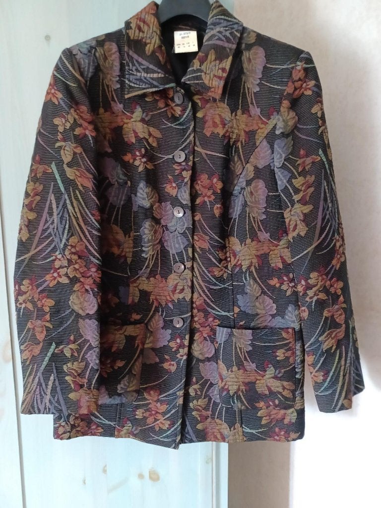 Stijlvol dames jasje voorjaar/zomer/najaar, Ophalen of Verzenden, Zo goed als nieuw, Maat 38/40 (M), Meerkleurig