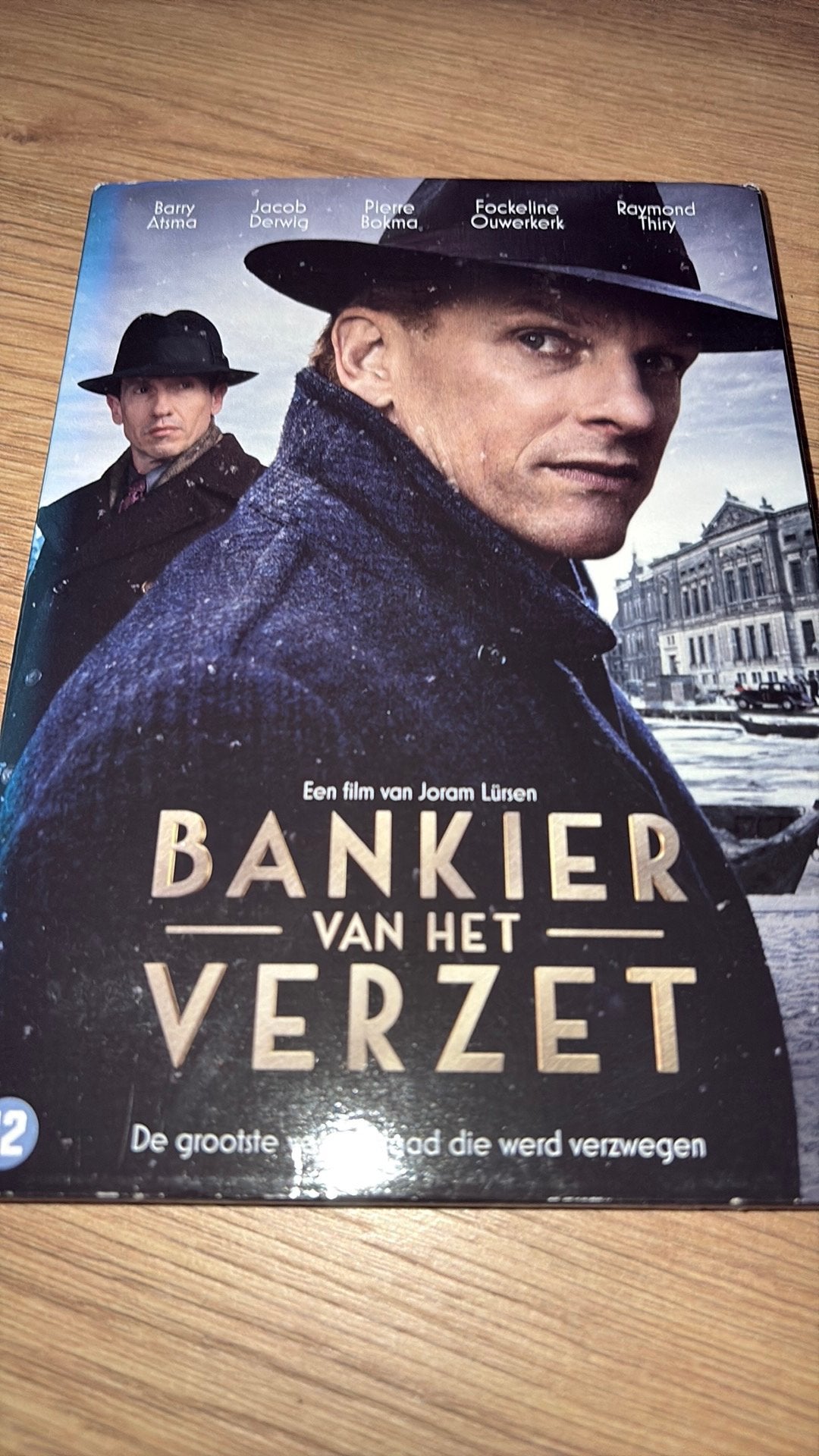 Bankier van het Verzet met Barry Atsma en Pierre Bokma., Vanaf 16 jaar, Ophalen of Verzenden, Zo goed als nieuw