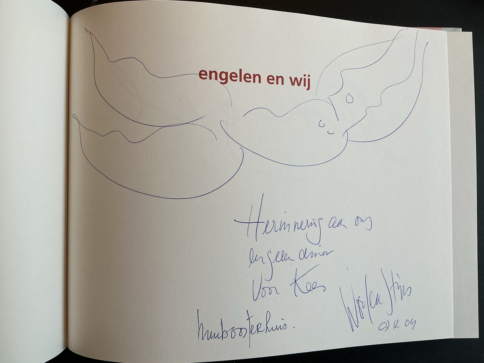 Engelen en Wij - Wouter Stips & Huub Oosterhuis - gesigneerd, Boeken, Ophalen of Verzenden, Zo goed als nieuw, Non-fictie