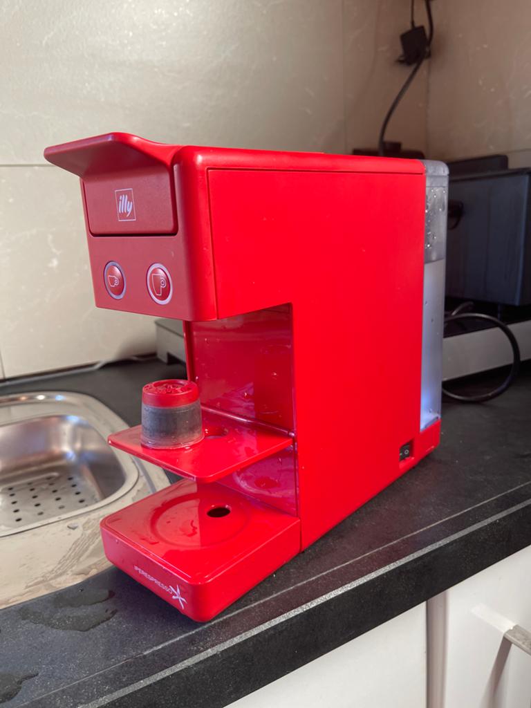 Illy FrancisFrancis Y3.3 iperEspresso Koffiezetapparaat Rood, Gebruikt, Espresso apparaat, Ophalen of Verzenden, 1 kopje