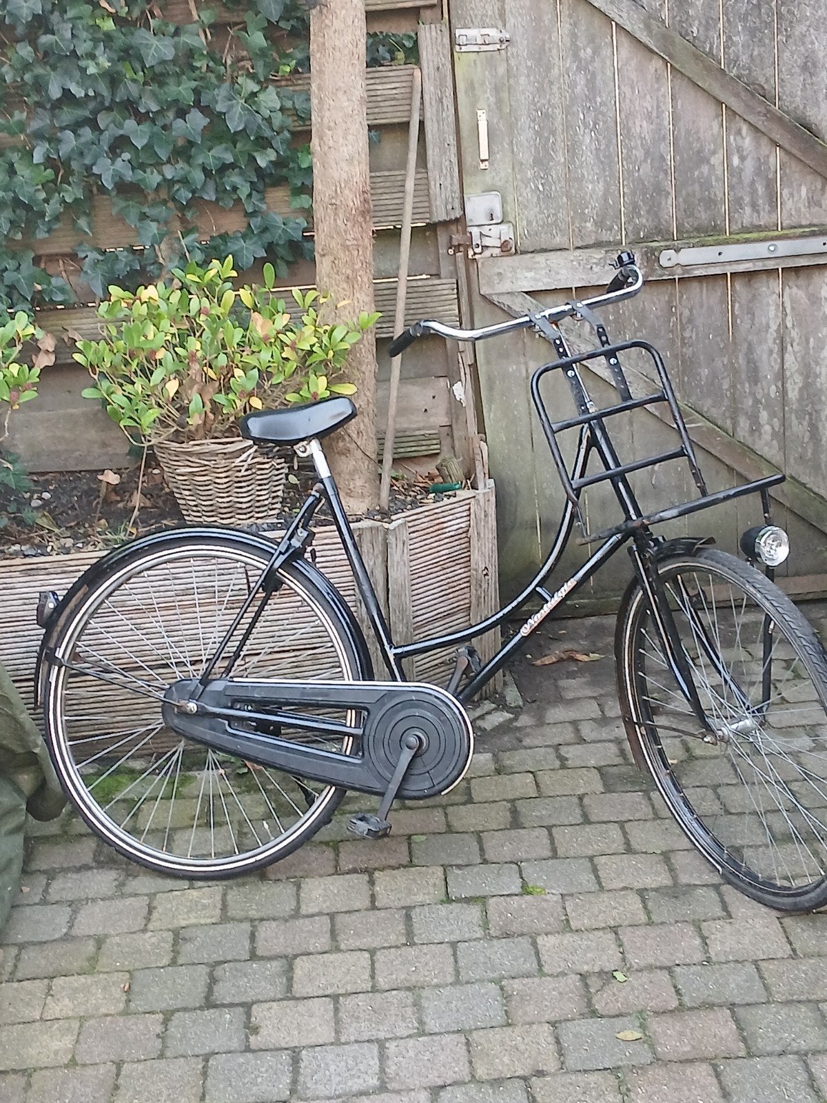 leuke weduwe 28 inch met belletje en Voordrager, 53 tot 56 cm, Ophalen, Gebruikt, Overige merken