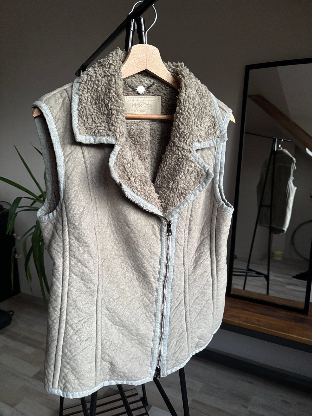 Marc Cain Gevoerd Gilet - Zo goed als nieuw, Ophalen of Verzenden, Zo goed als nieuw